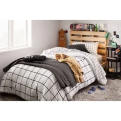 Reversible Microfiber Grid Comforter - Room Essentials™ -Room Essentials™ GUEST 3461f2cc 3d8d 40ee b98b 17a6275dab4d