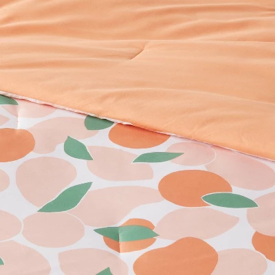 Reversible Microfiber Fruit Print Comforter - Room Essentials™ 4 Reversible Microfiber Fruit Print Comforter - Room Essentials™ - Image 4