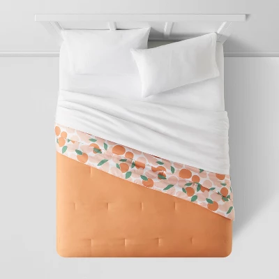 Reversible Microfiber Fruit Print Comforter - Room Essentials™ 3 Reversible Microfiber Fruit Print Comforter - Room Essentials™ - Image 3
