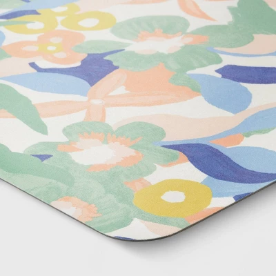 1'8"x2'10" Rectangle Floral Rug - Room Essentials™ 2 1'8"x2'10" Rectangle Floral Rug - Room Essentials™ - Image 2