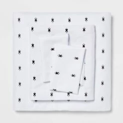 Solid Microfiber Reversible Comforter & Sheets Set - Room Essentials™ -Room Essentials™ GUEST fb61013c 86ed 4527 b4f9 c7ab7af863b0